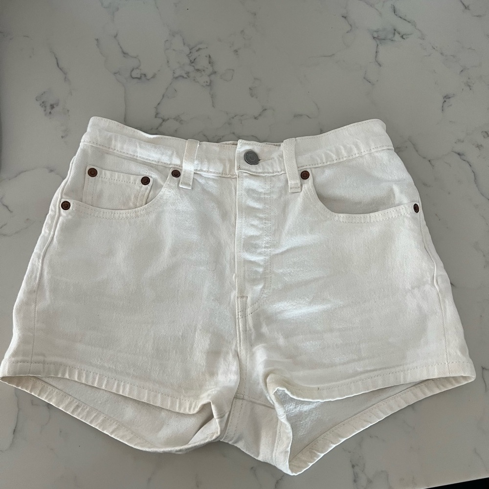 Levi’s 501 Women's White Denim Shorts